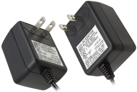 WALL-MOUNTED LINEAR E135 SERIES Adaptors with Fixed US Plugs for Electronic Toys and Games (up to 2.78W)